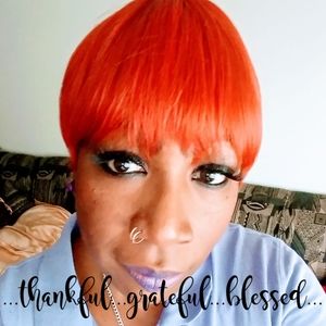 Meet your Posher, Lakeisha